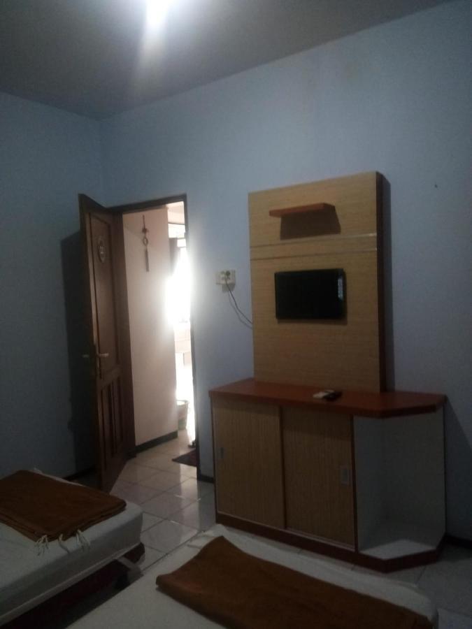 Oyo 2240 Simpang Tujuh Residence Kudus Exterior foto