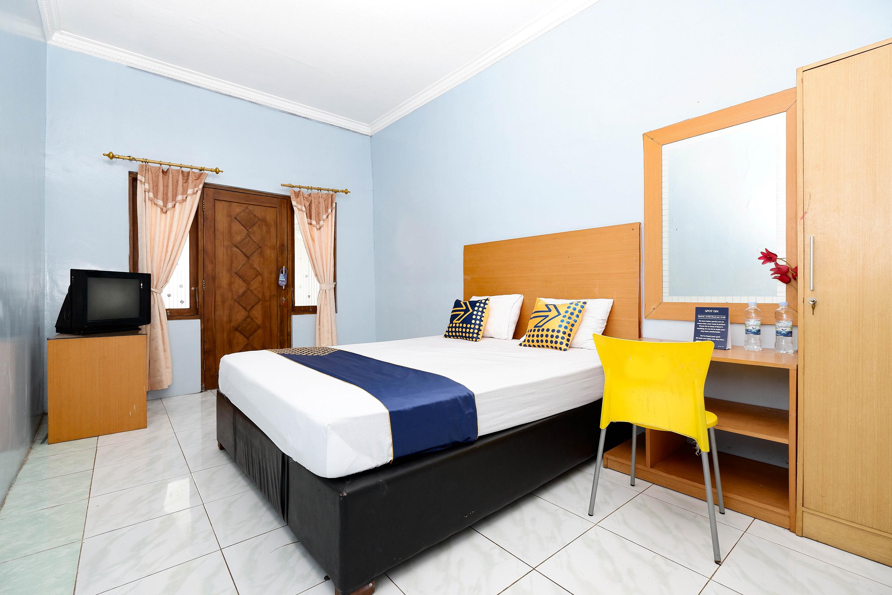 Oyo 2240 Simpang Tujuh Residence Kudus Exterior foto